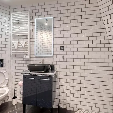 Studio * Livry-Gargan